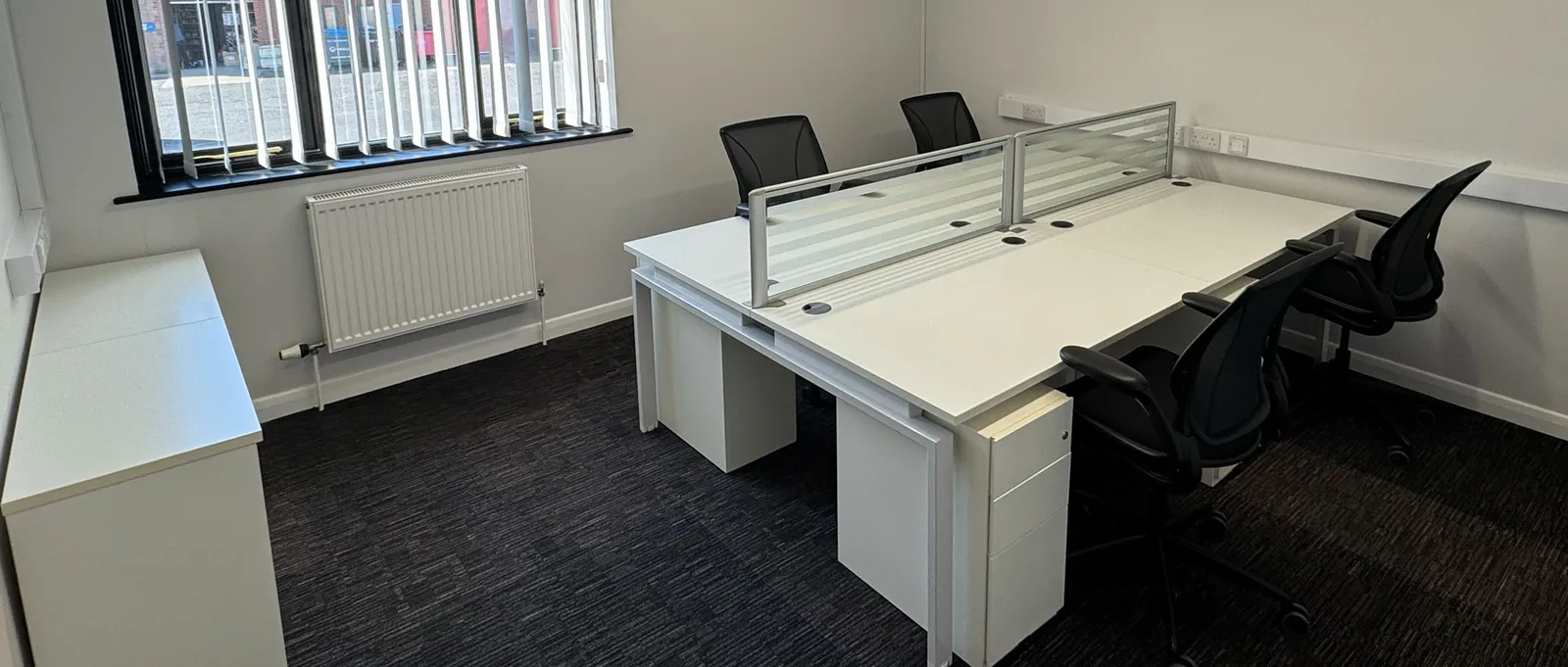 Open-plan serviced office